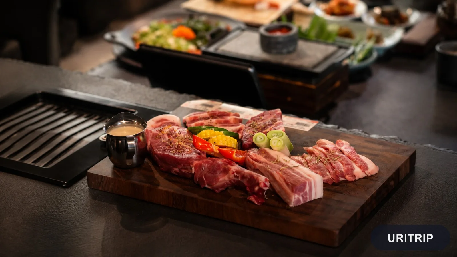 狎鴎亭・江南のおすすめ肉グルメ4選。済州黒豚BBQ・韓牛から参鶏湯・スンデクッパまで