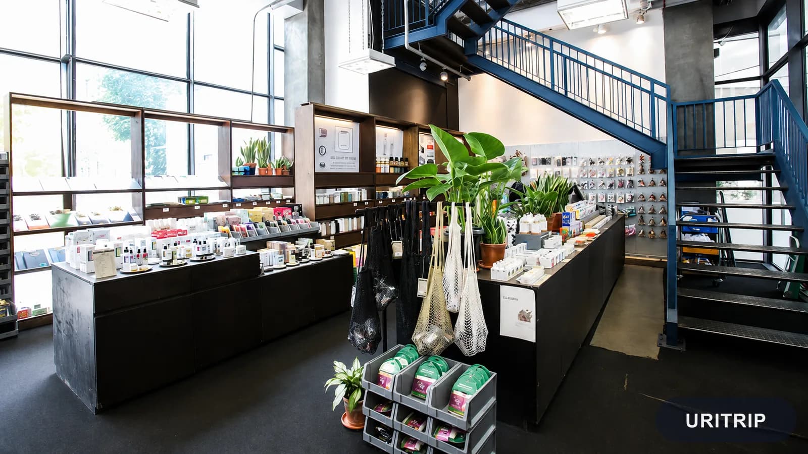 ÅLAND 弘大店（エーランド） 2