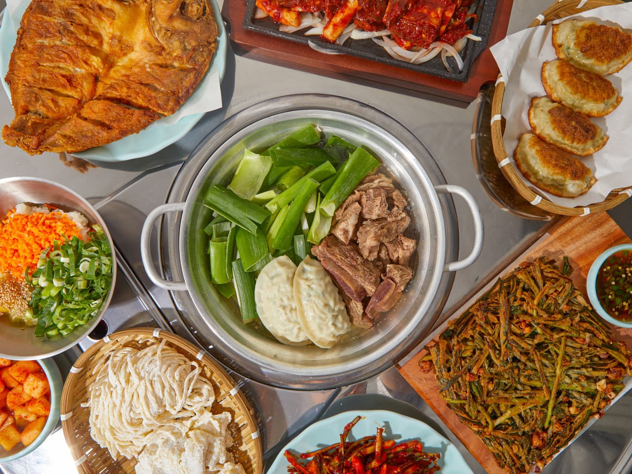 牛カルビすいとん鍋  ※2人前以上から注文可能