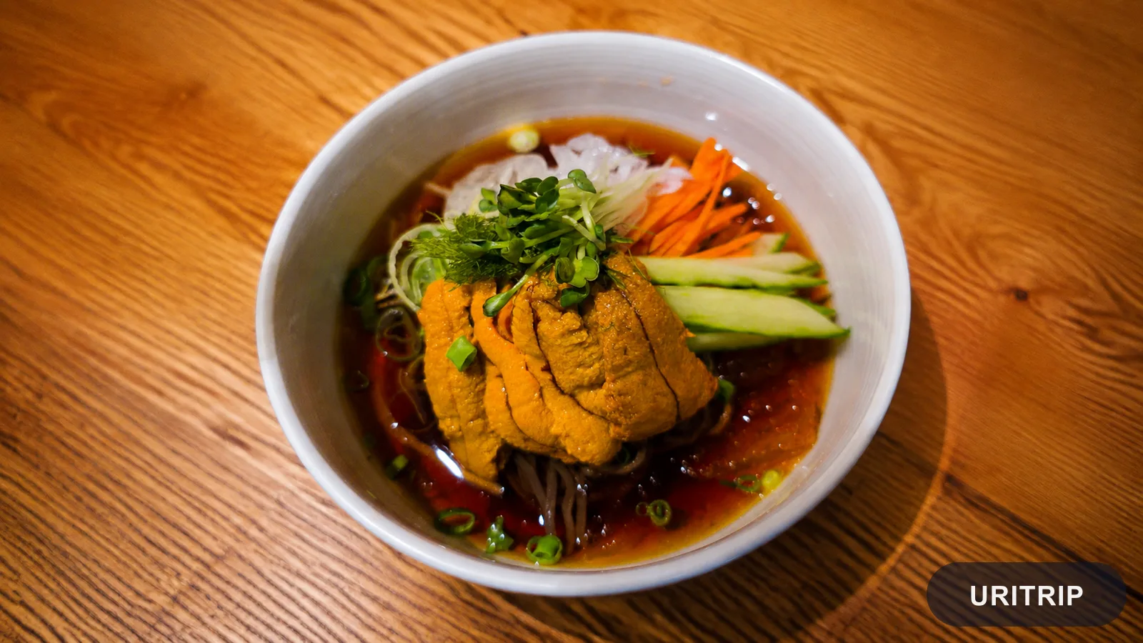 ウニトロ丼