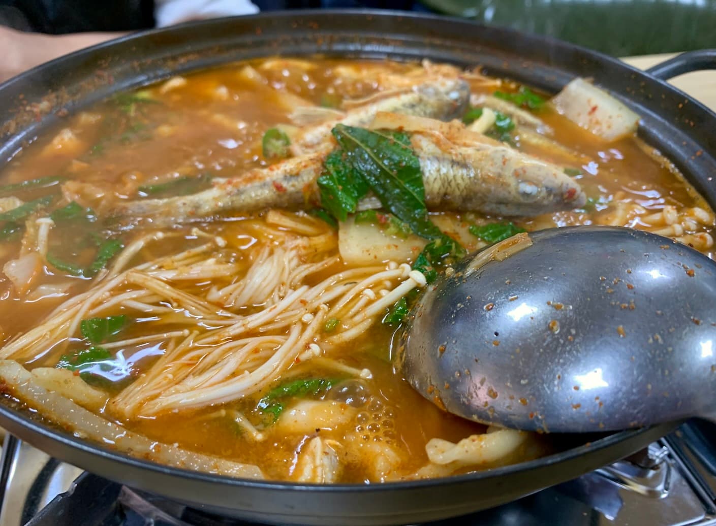 淡水魚の辛い鍋 小