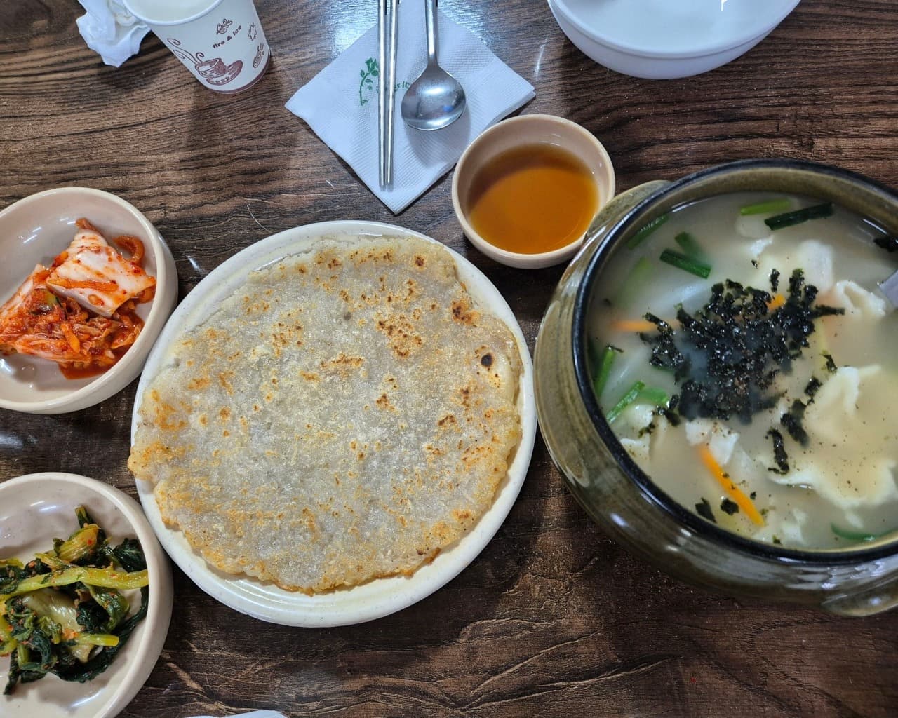 三清洞スジェビ