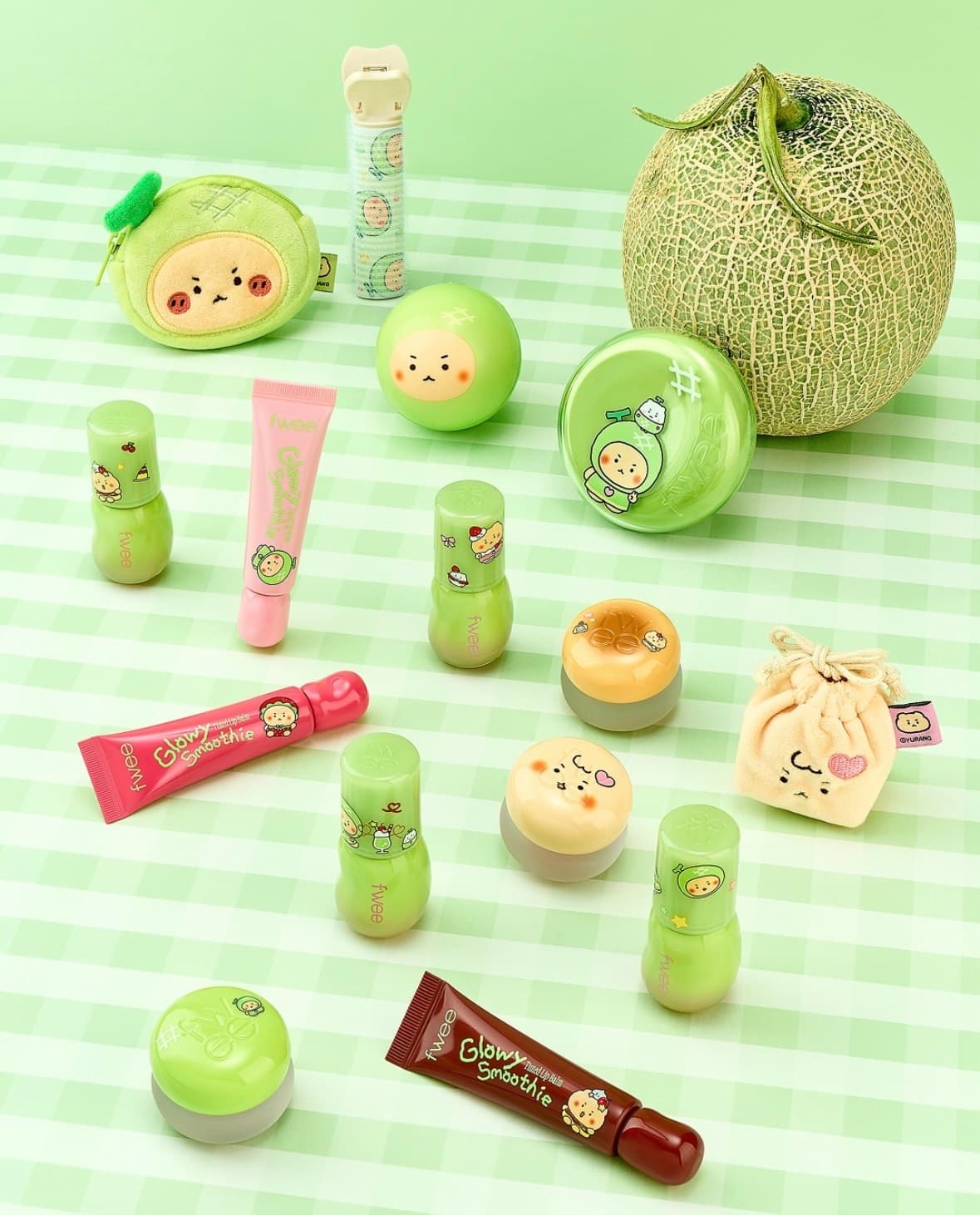 マンゴム × オリーブヤングのコラボが話題に !