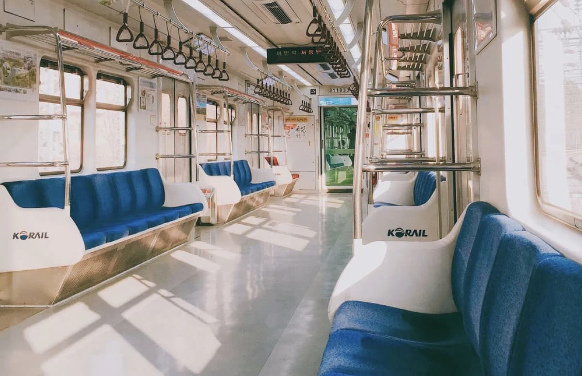 電車は時間通りに来ない