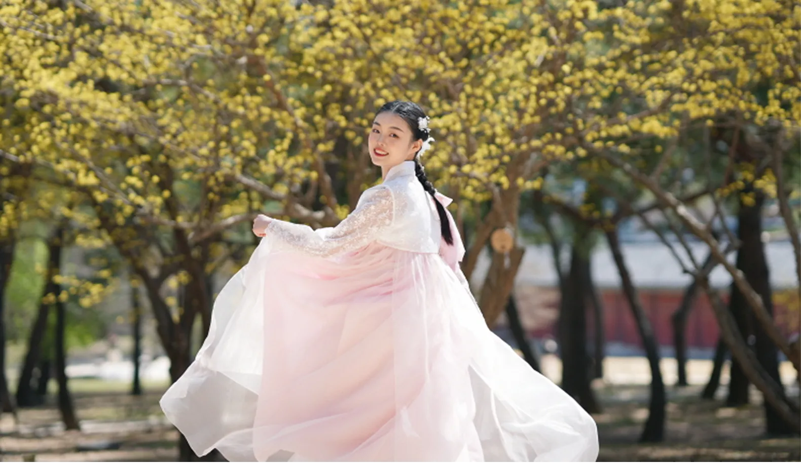 韓服を着て観光するだけで忘れられない思い出づくりに◎