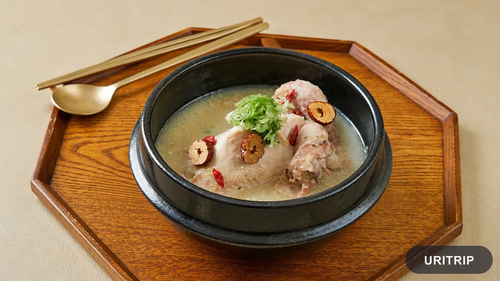 参鶏屋の参鶏湯