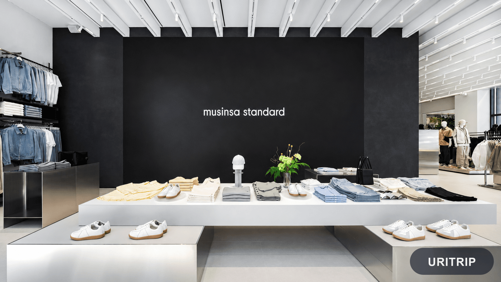 MUSINSA STANDARD 明洞店