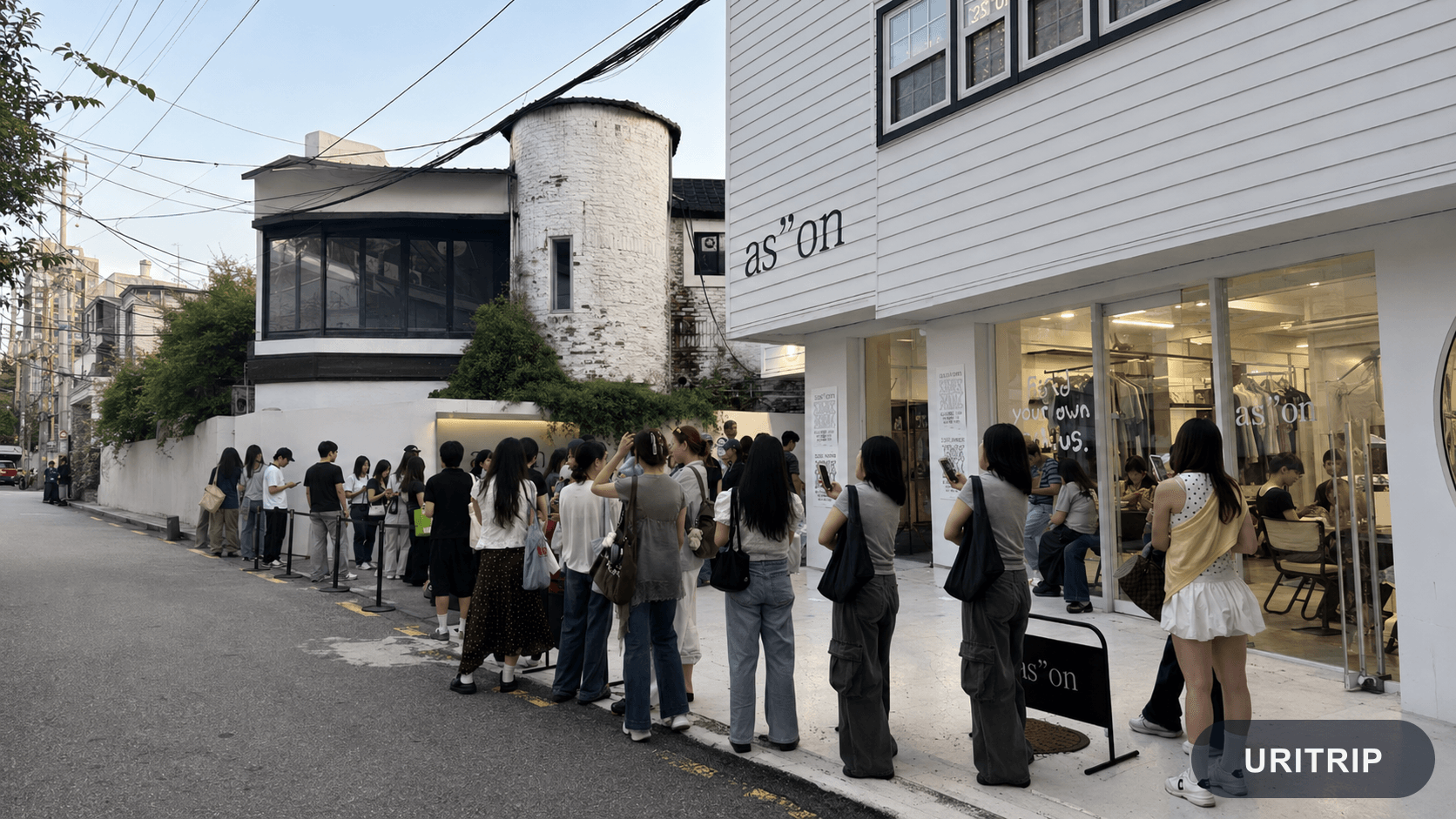 as”on STORE 弘大(アズオン)