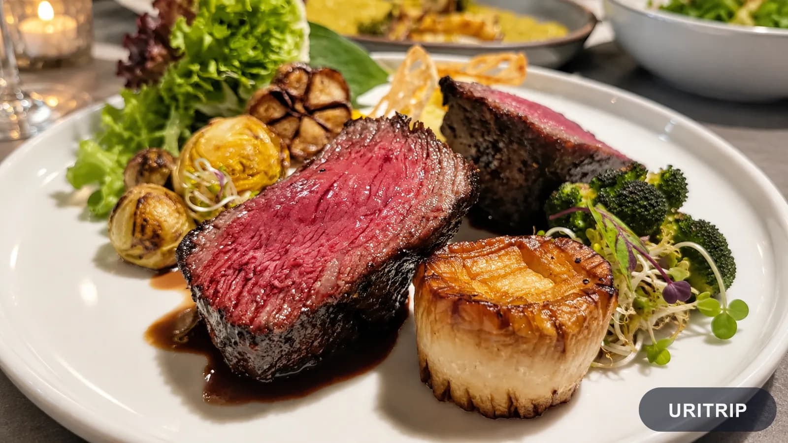 空間の雰囲気とともに楽しむ、彩り豊かな料理