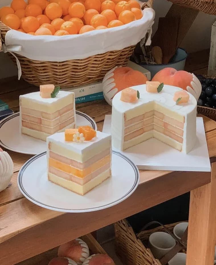 一度は必ず食べるべき「季節のケーキ」