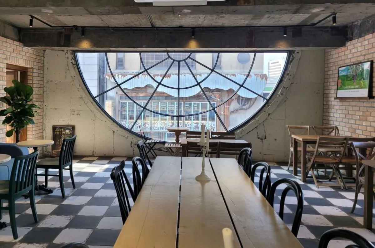 3階まである広々とした空間