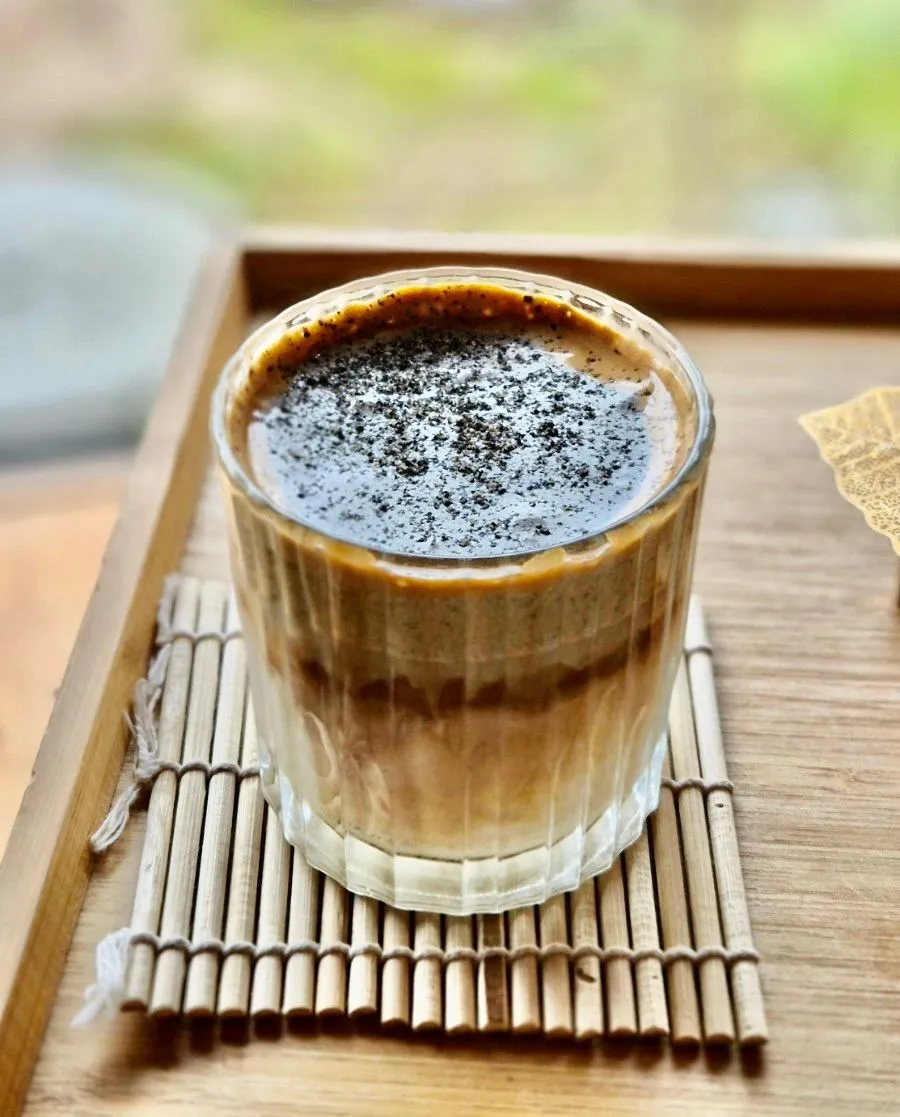 ha:nokのシグネチャードリンク「黒ごまラテ」