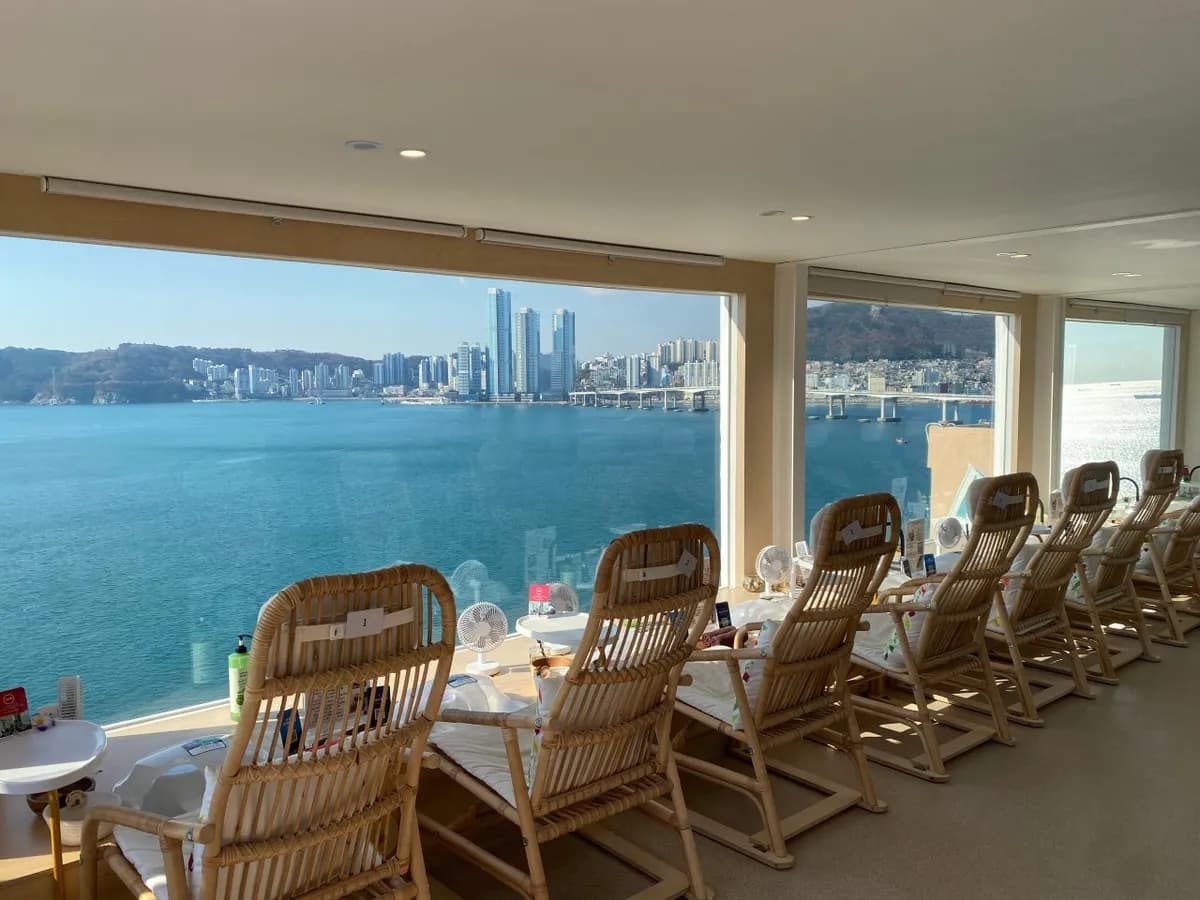 バスやタクシーでのアクセスがおすすめ