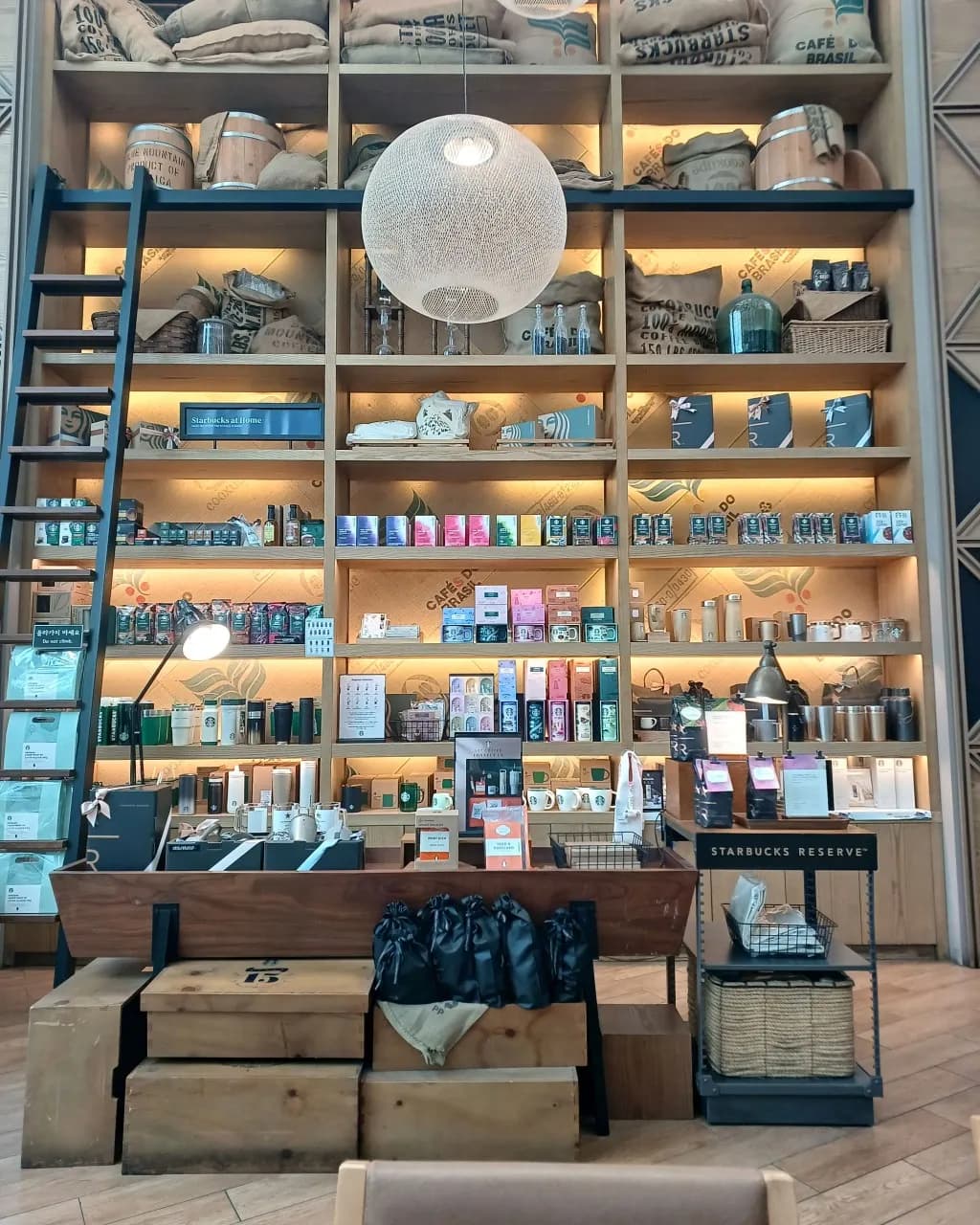 スタバグッズが欲しい方におすすめの店舗