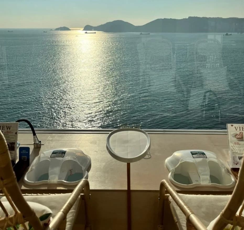 足湯カフェ ビュー