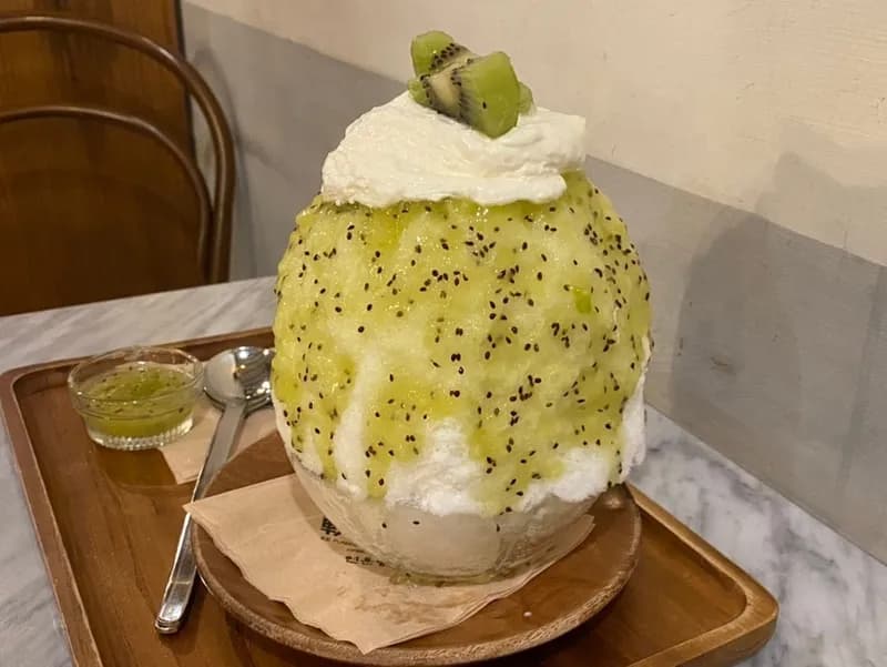 リアルキウイチーズかき氷