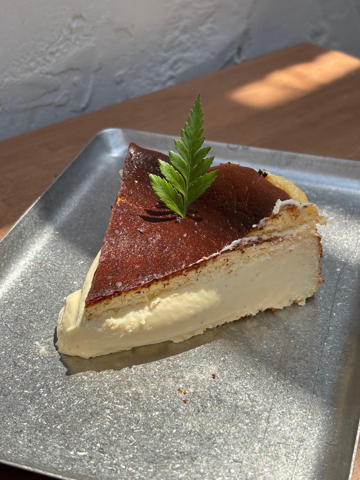 バニラバスクチーズケーキ