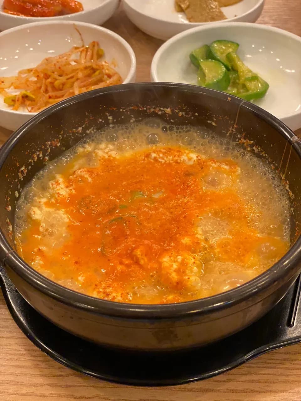 海洋深層水で作る「自家製豆腐のチゲ」