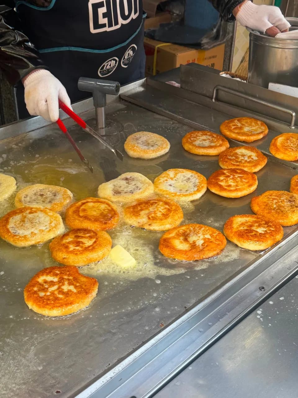 このお店は「もち米ホットク」が有名!
