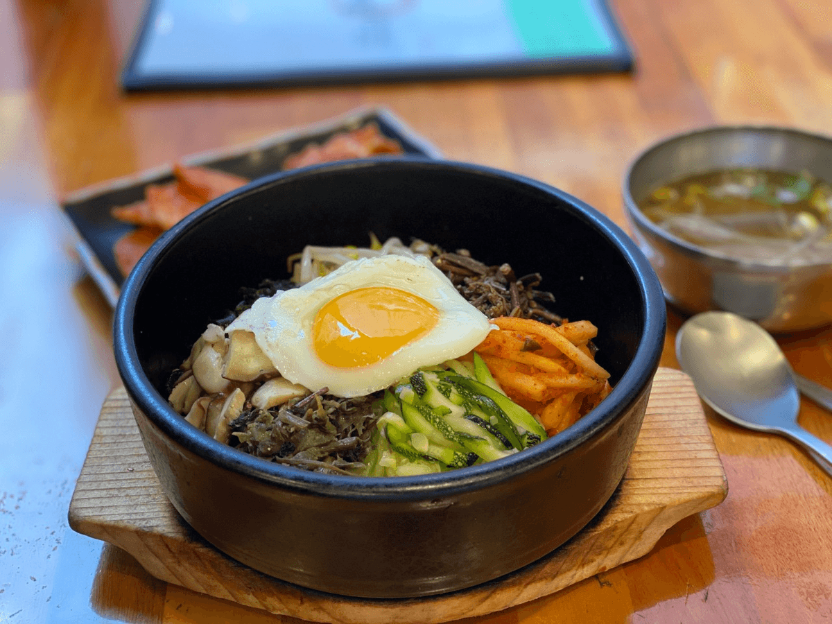 ウジョン石焼ビビンバ 西面店