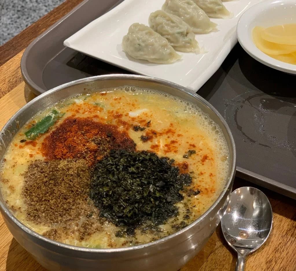 ベテランカルグクス ロッテ百貨店蚕室店