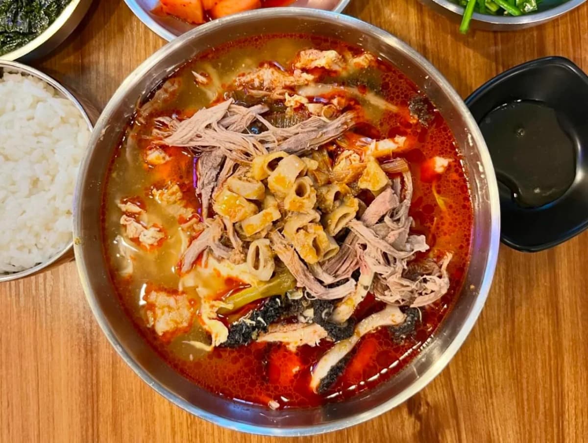 鐘路コプユッケジャン