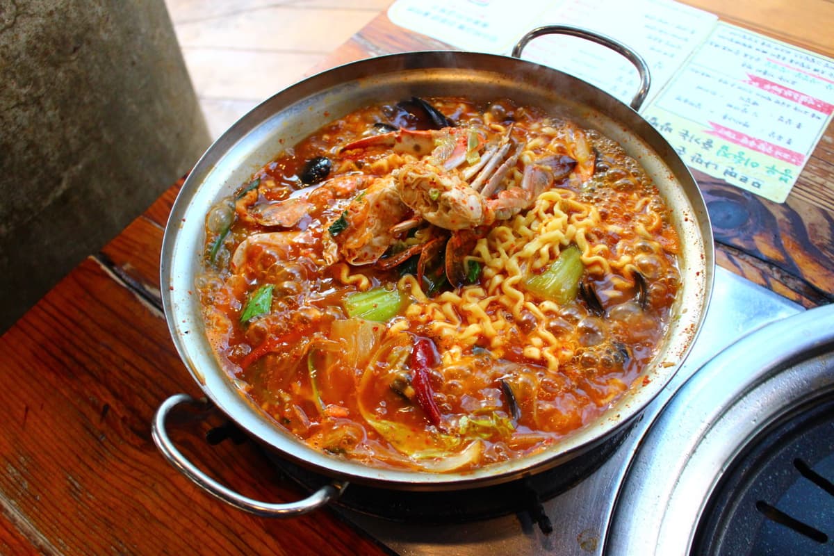 ワタリガニ入りラーメン