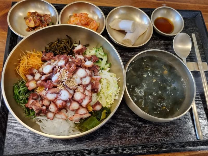 タコのビビンバ