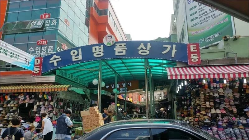 「平日の昼間」に訪れるのがおすすめ