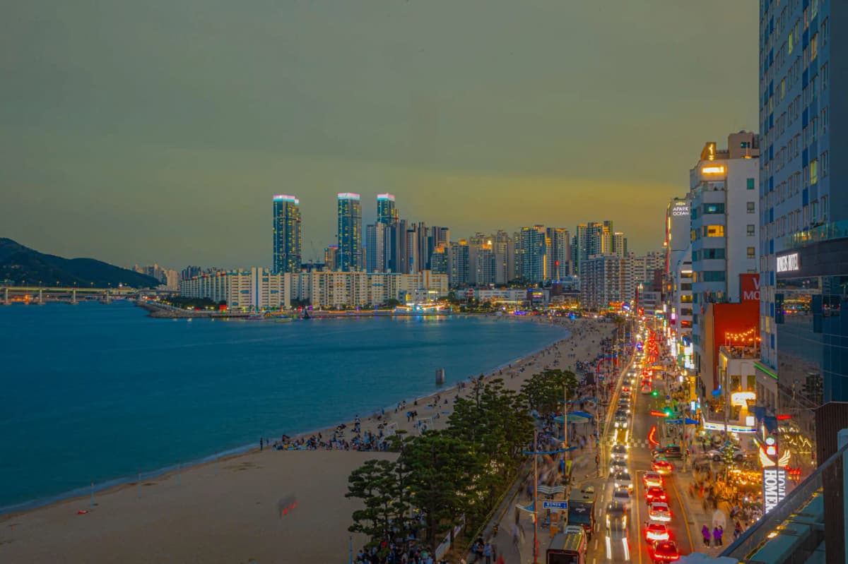 グルメもナイトライフも満喫