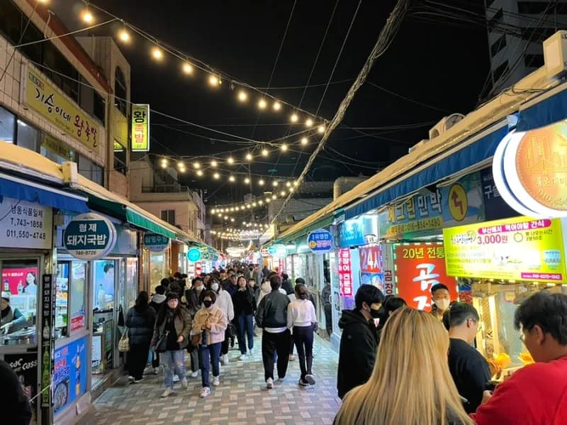 アクセスが良く、観光客にもおすすめ