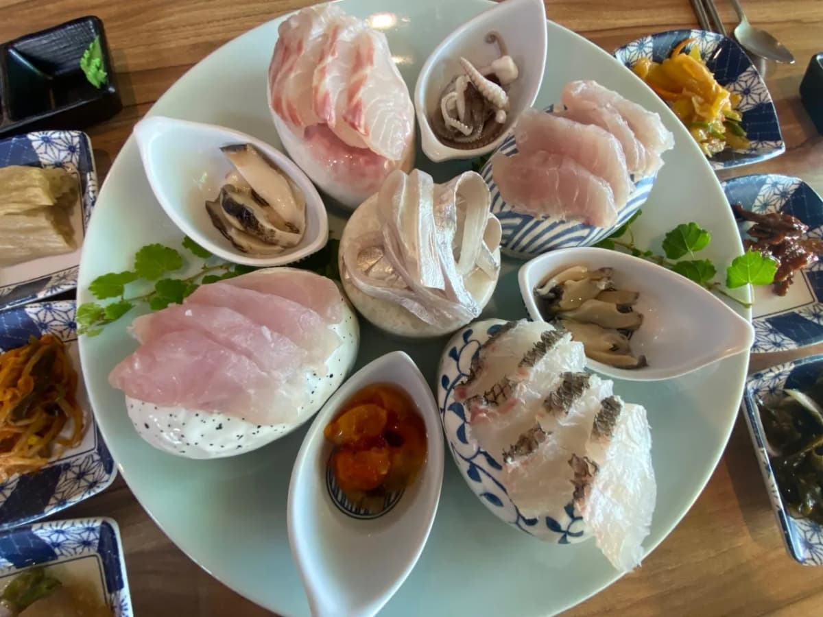 カフェ巡りや市場散策とセットで観光も◎